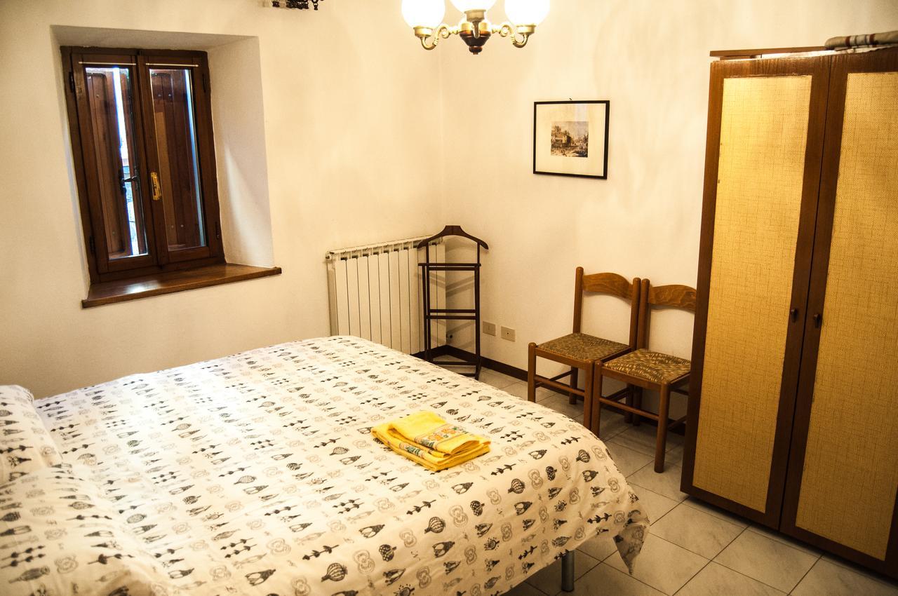 La Pietra Antica Albergo Diffuso Pieve Fosciana Exterior foto