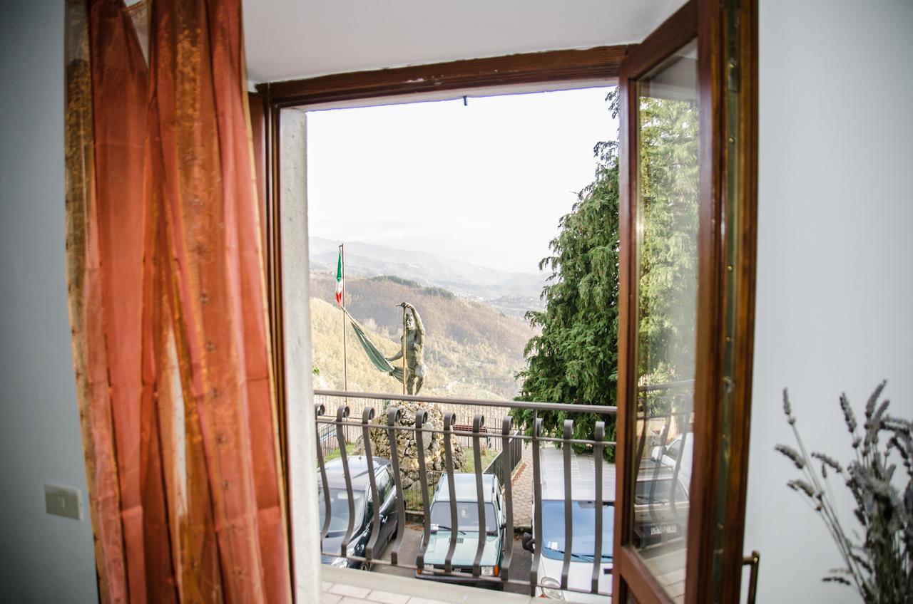 La Pietra Antica Albergo Diffuso Pieve Fosciana Exterior foto